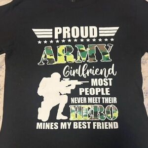 Proud Army Girlfriend Shirt